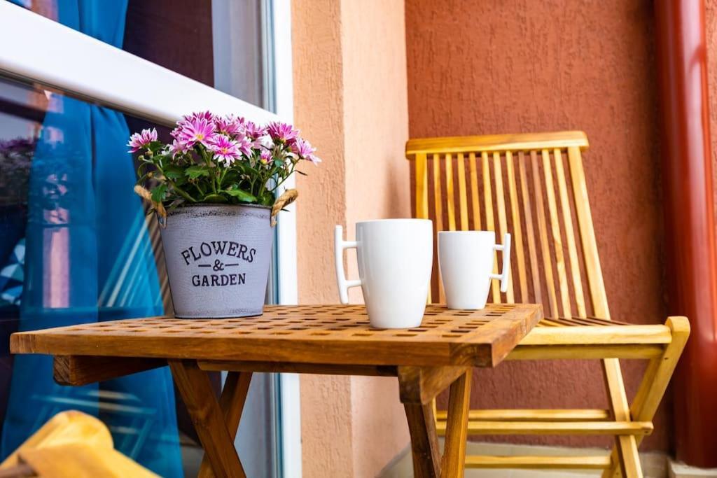 شقة The Little Beauty Next To Old Town & Kapana بلوفديف المظهر الخارجي الصورة